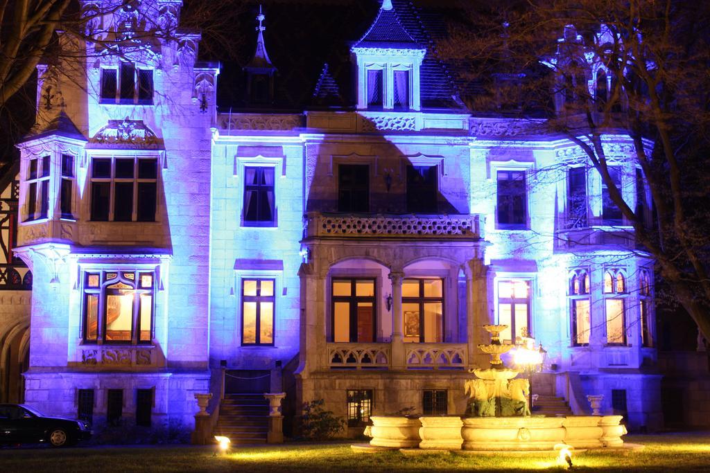 Schlosshotel Zum Markgrafen เควดลินบวร์ก ภายนอก รูปภาพ